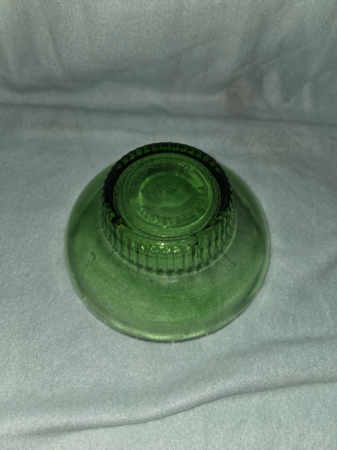 Green Glass Pedestal Bowl Dish - photo 3
