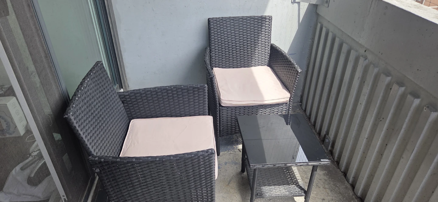 2 Chairs and 1 Side Table Set - photo 4