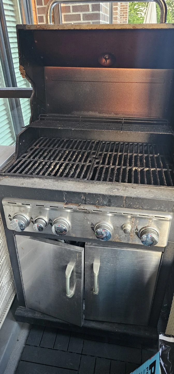 Dyna-Glo Propane Grill