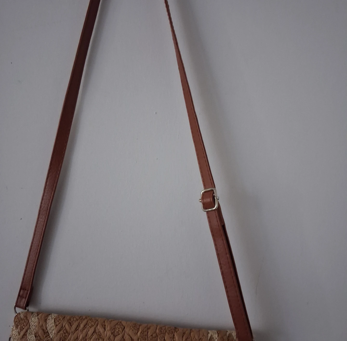 Straw Clutch with Shoulder Strap - photo 5