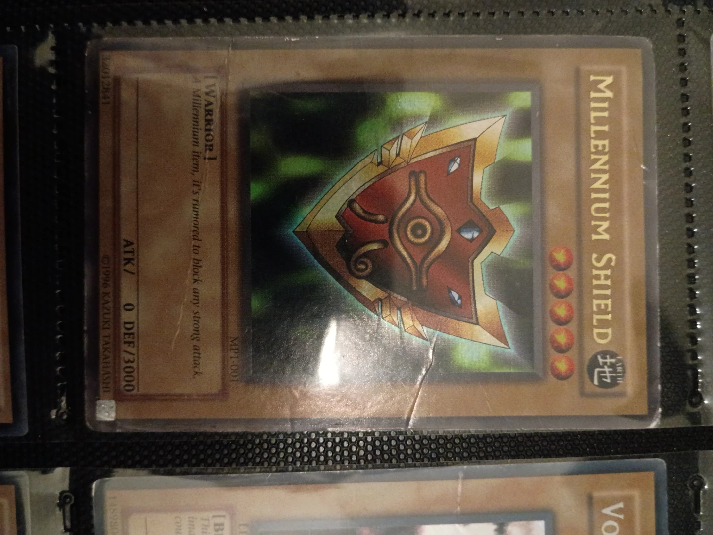 Yu-Gi-Oh! Millennium Shield Trading ⚽