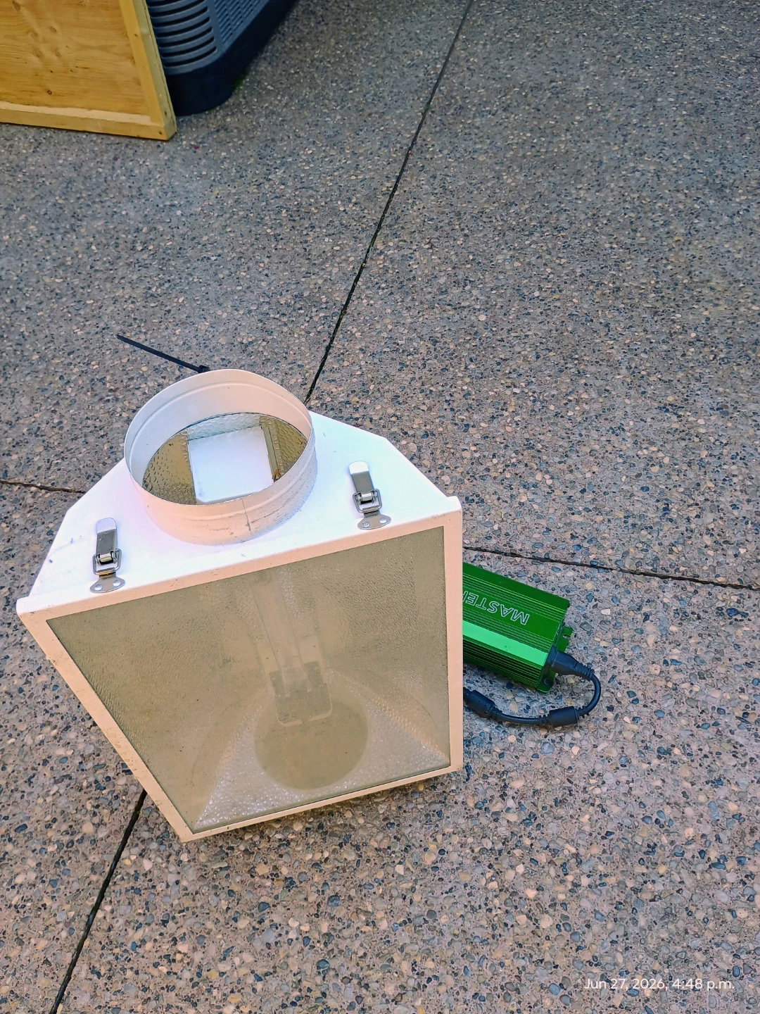 Free grow light - photo 4