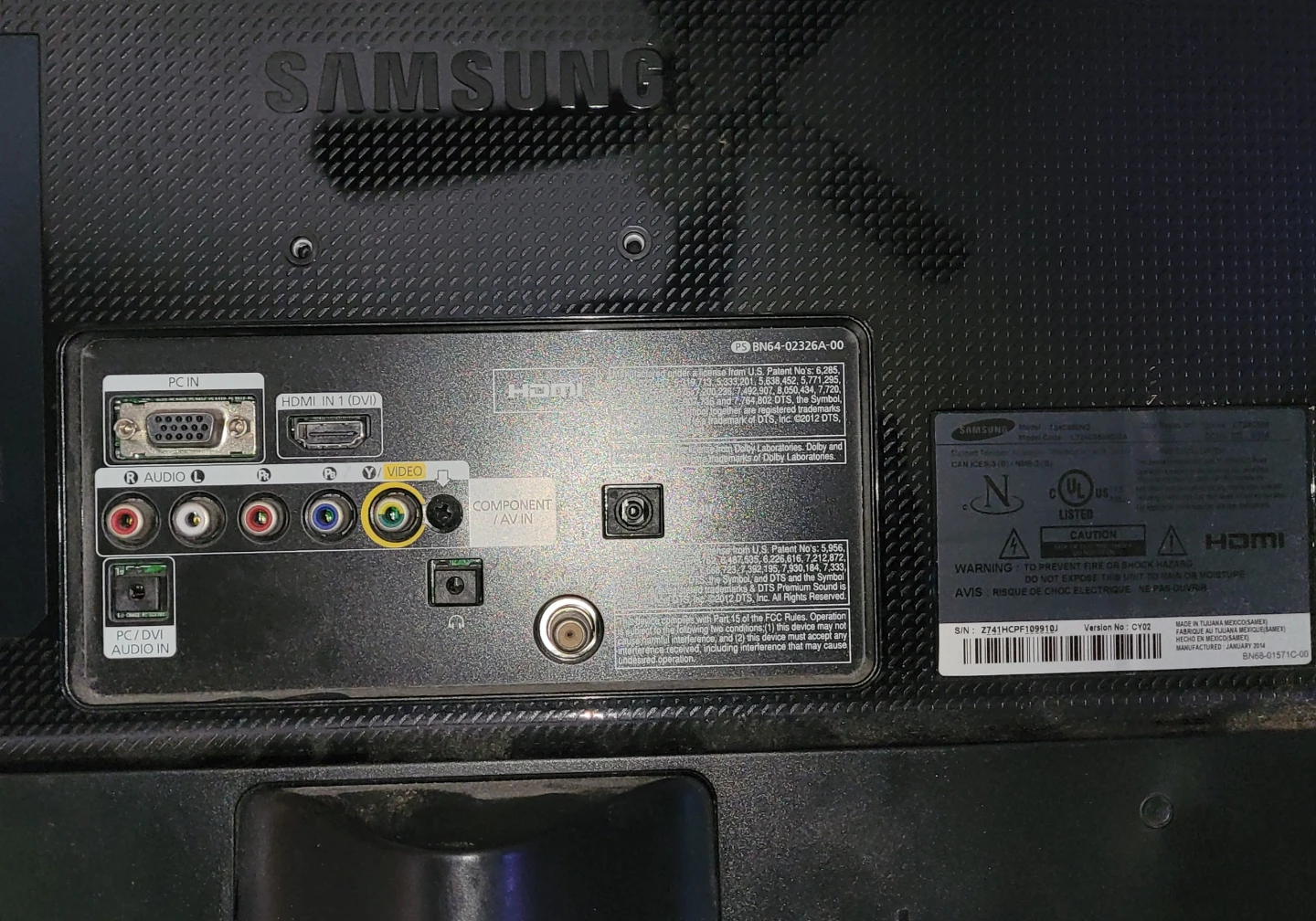 FIVE 24" LCD Monitor: Samsung, Acer, Benq - photo 4