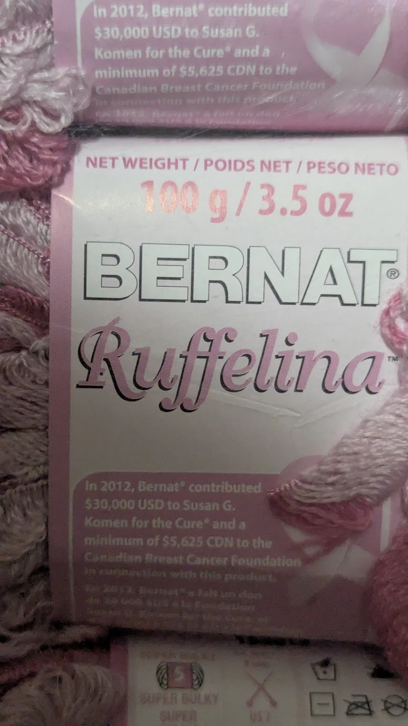 Bernat Ruffelina Yarn - Pink - photo 3