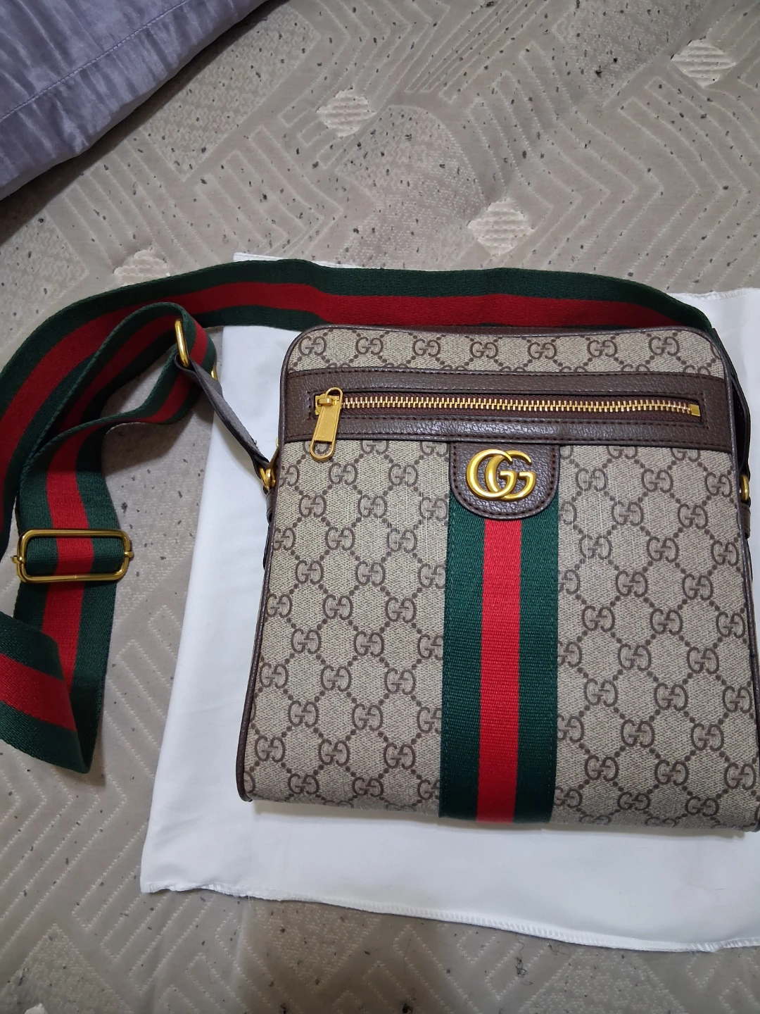 Gucci Messenger Bag