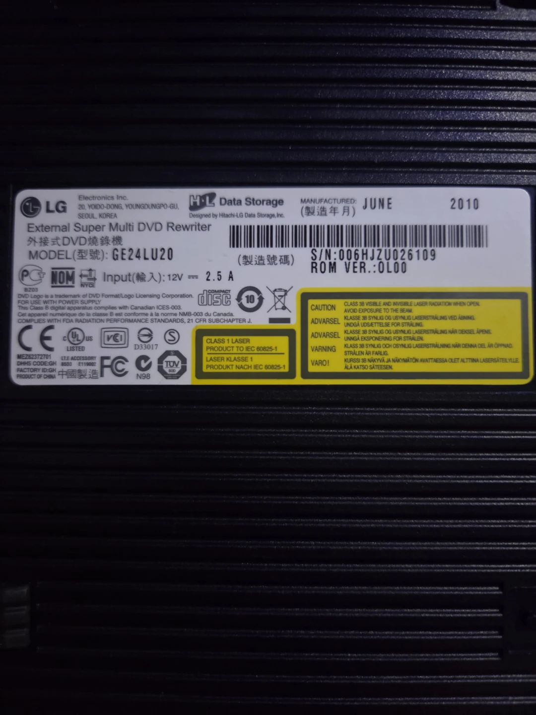 LG Super Multi DVD Rewriter External with lightscribe - photo 2