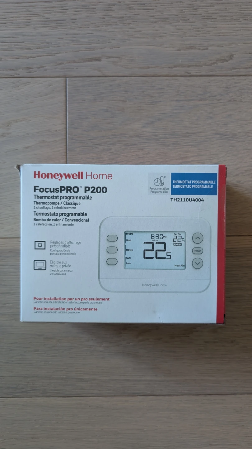 Honeywell Home FocusPRO P200 Thermostat TH2110U4004 - photo 2