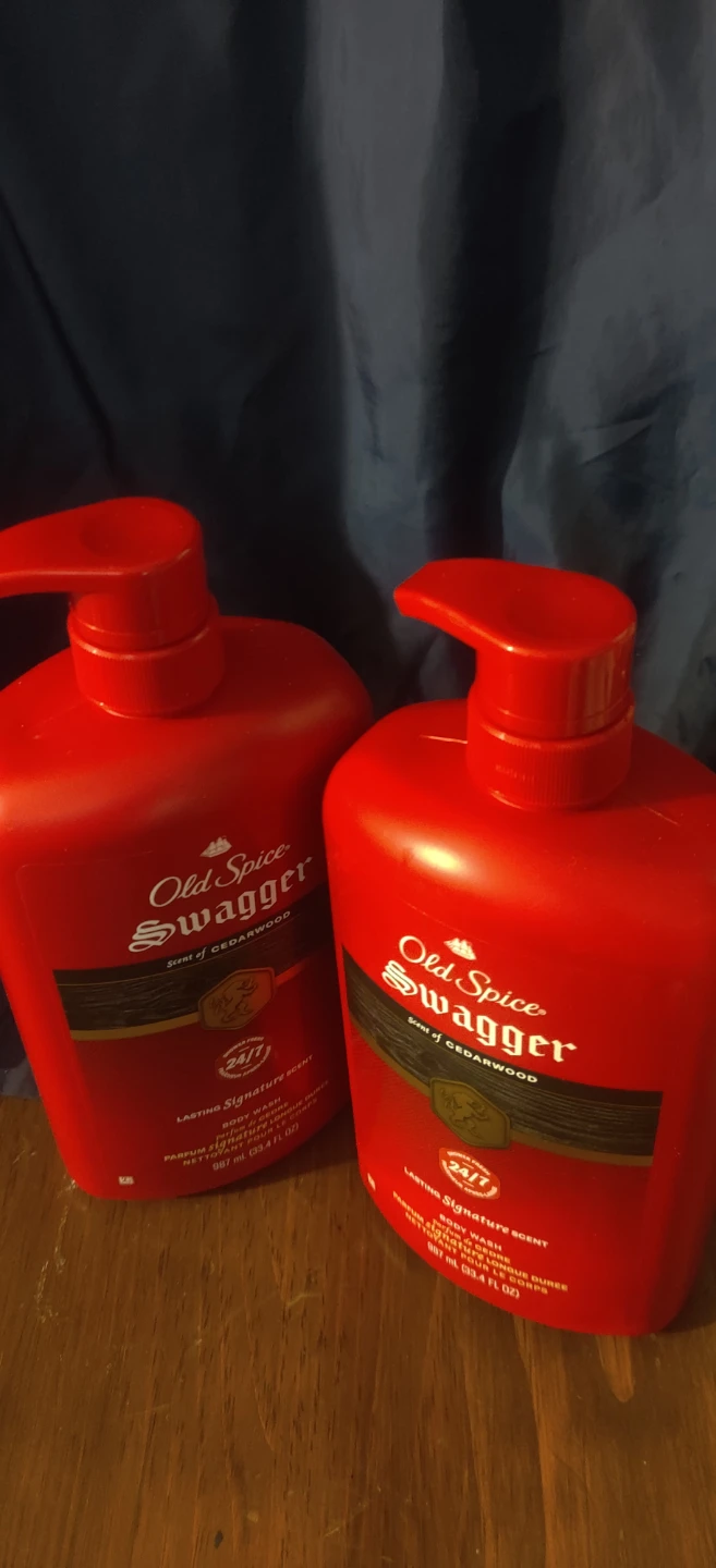 Old Spice Swagger Body Wash - Cedarwood Scentx2