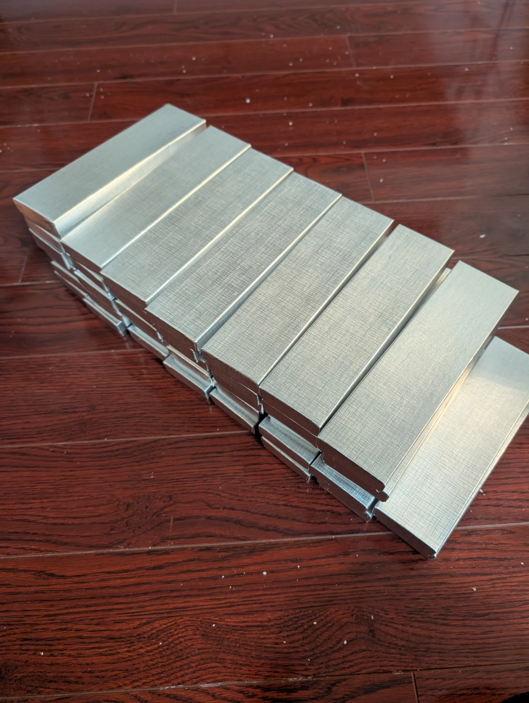 Brand NEW 40 Silver Gift Boxes - photo 2