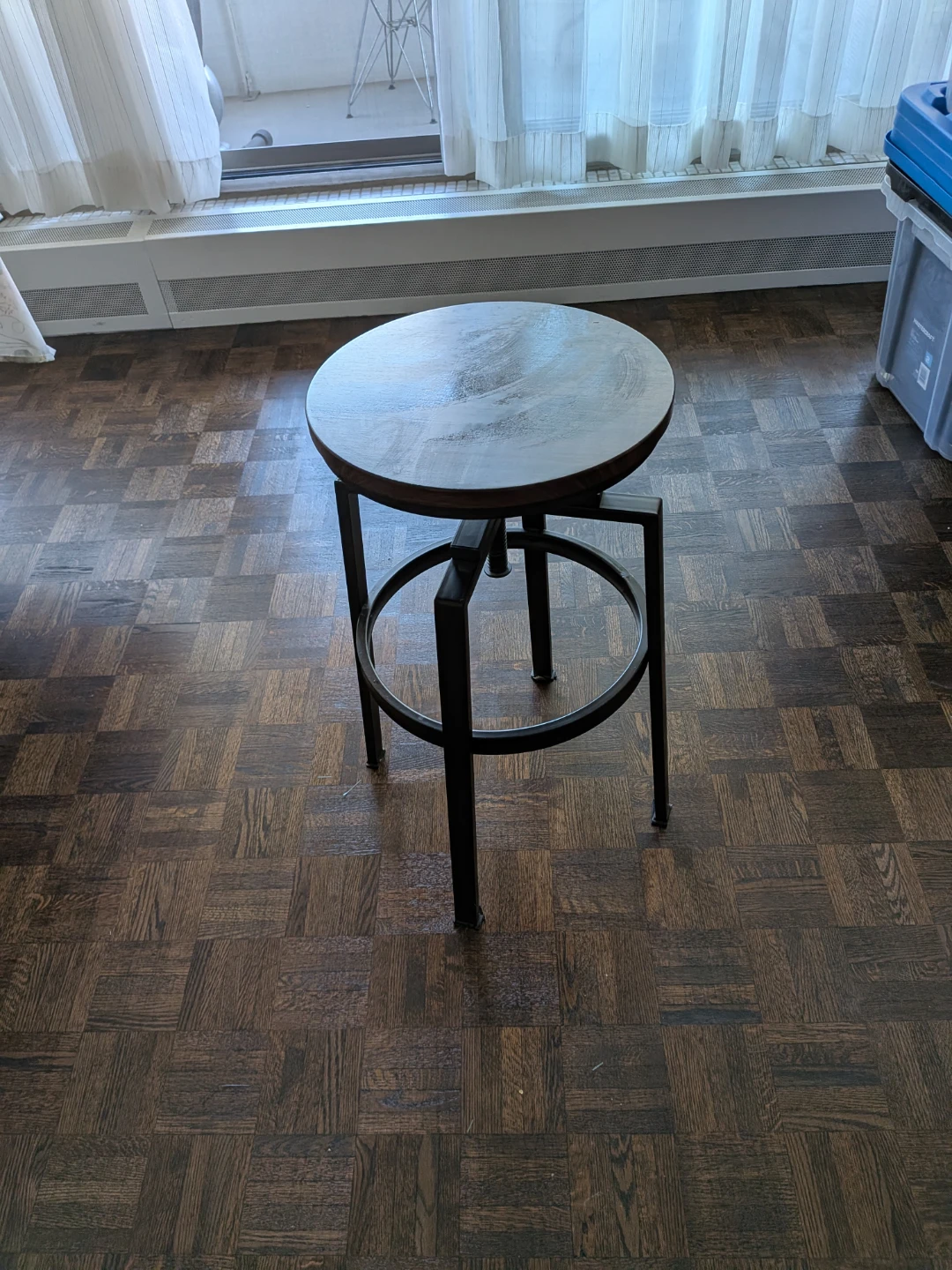 Adjustable Swivel Bar Stool - photo 2