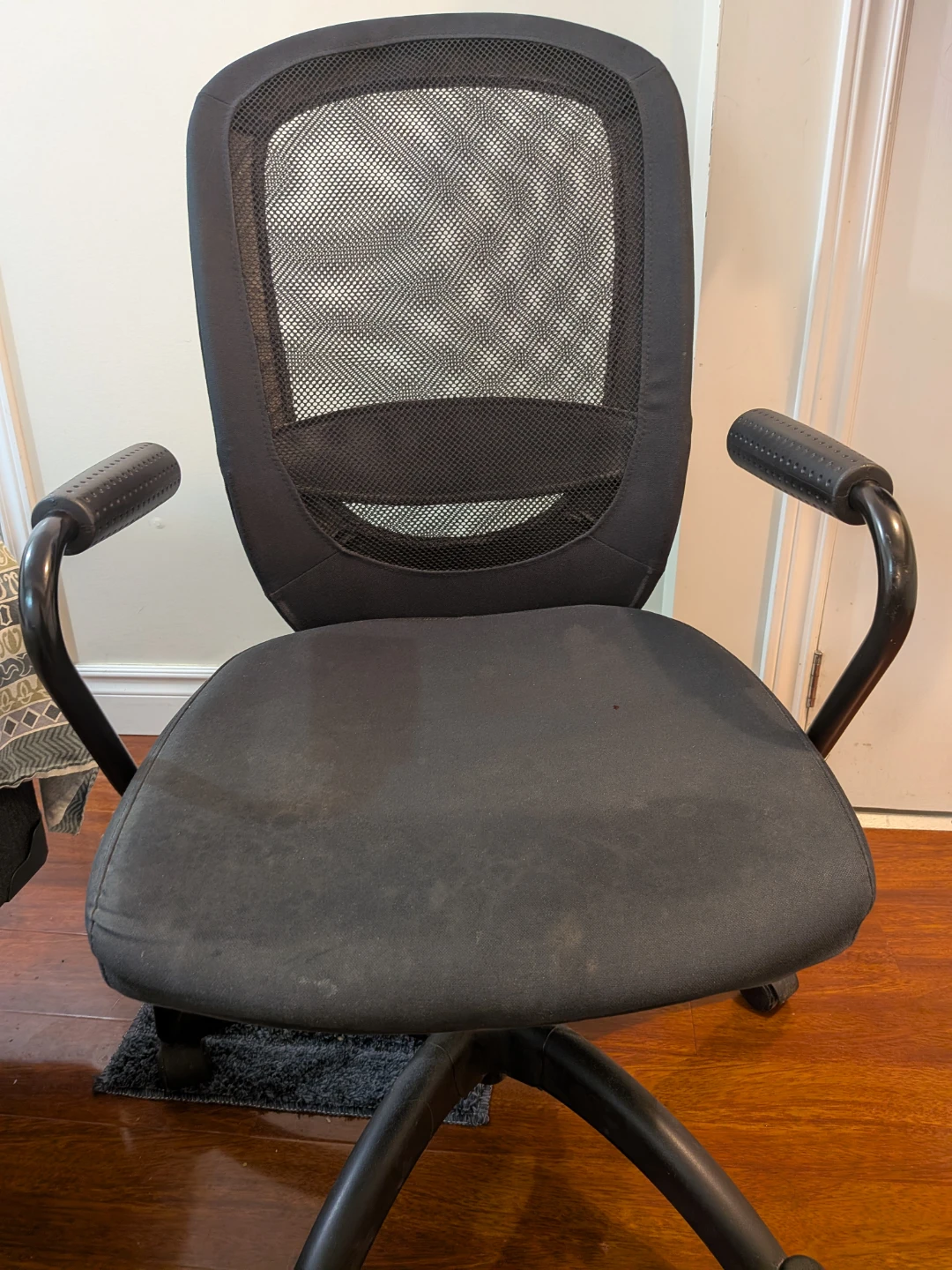 Office Chair - Black Mesh Back