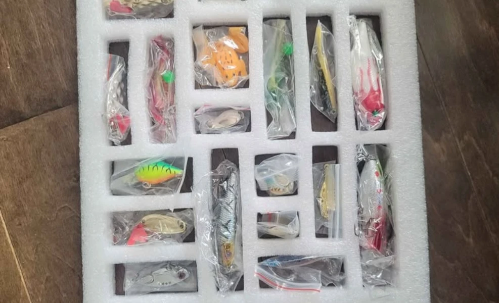 Fishing Advent Calendar 2025, 24 Day Fishing Lure Countdown .... - photo 3