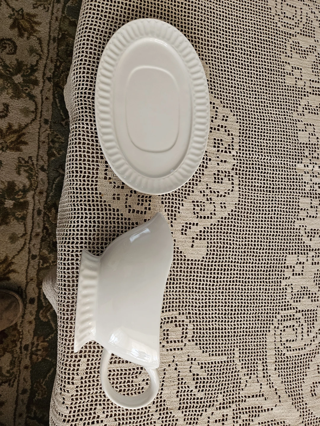 Stokes Grace Gravy Boat and Saucer Set - photo 3