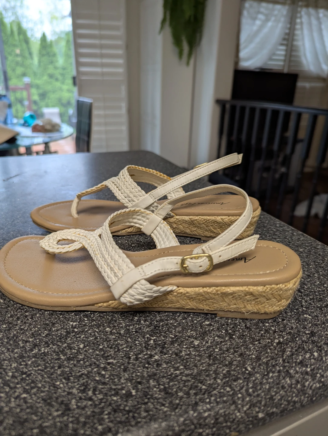 American Eagle White Braided Strap Sandals - photo 3