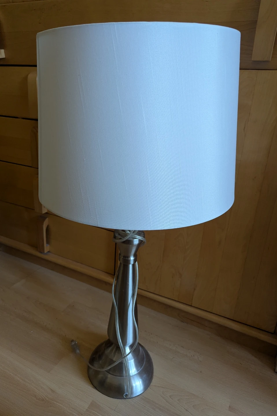 Table Lamp with White Shade - photo 3