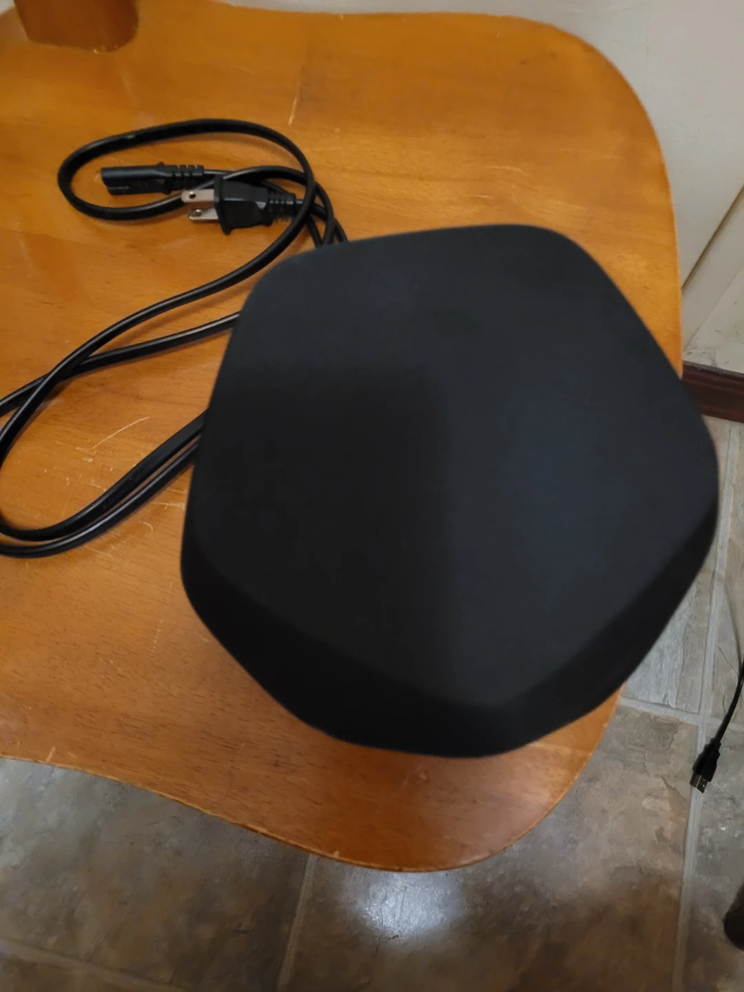B&O Bang & Olufsen BeoPlay S3 Bluetooth Speaker - photo 2