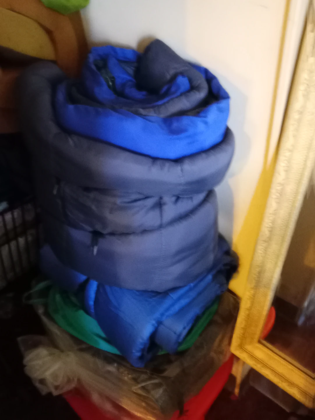 3 person Dome tent, sleeping bag, Tarp and backpack - photo 2