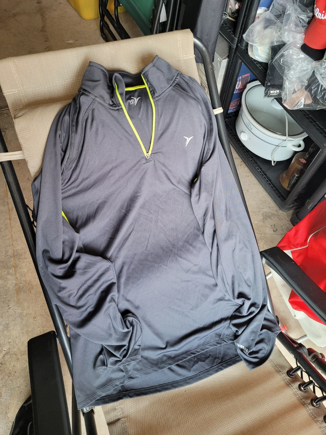 Old Navy Active Grey & Lime pullover - photo 2