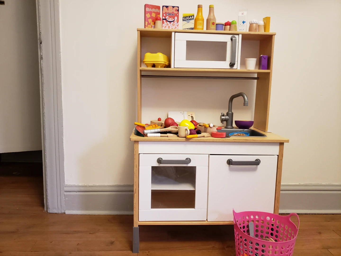 IKEA Kids Play Kitchen Set with lots accessories