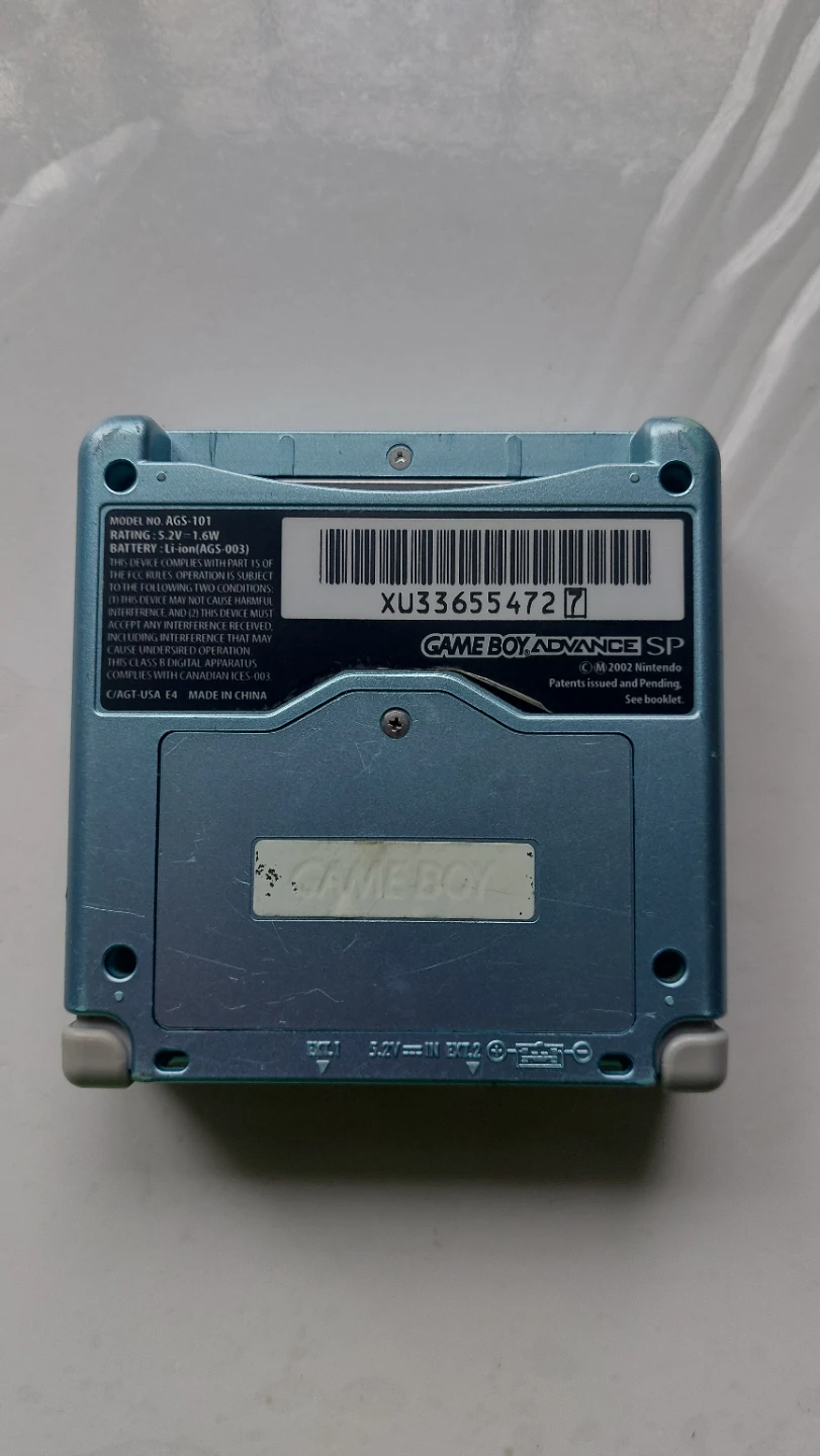 Gameboy Advance SP - photo 2