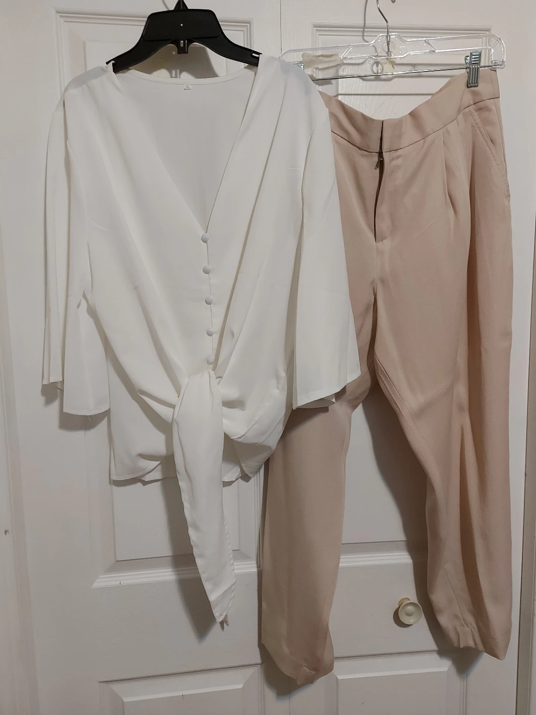 White Tie-Front Blouse and Beige Wide-Leg Pants Set - photo 2