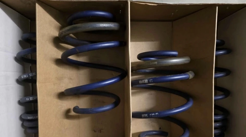 H&R lowering spring for Hyundai Veloster N