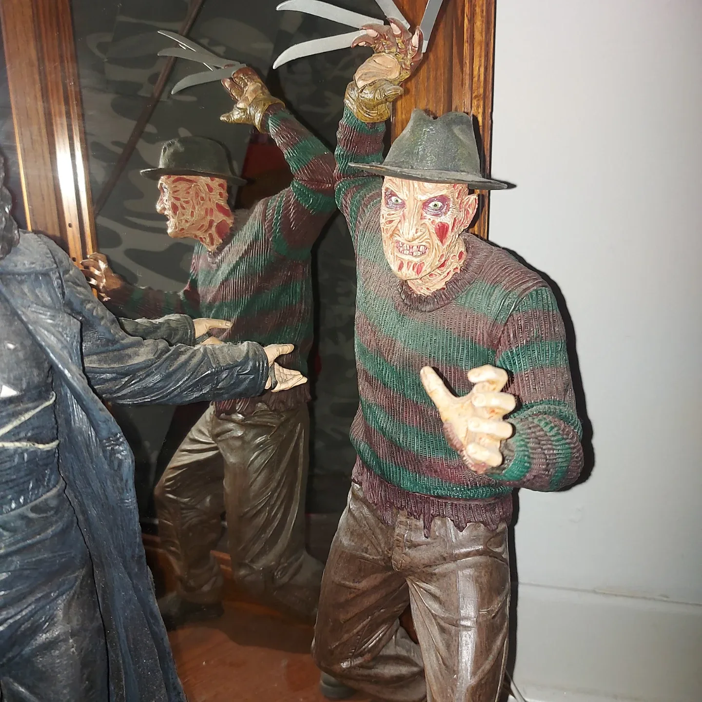 The Crow, Freddy Krueger & Jason Voorhees Action Figures - photo 3