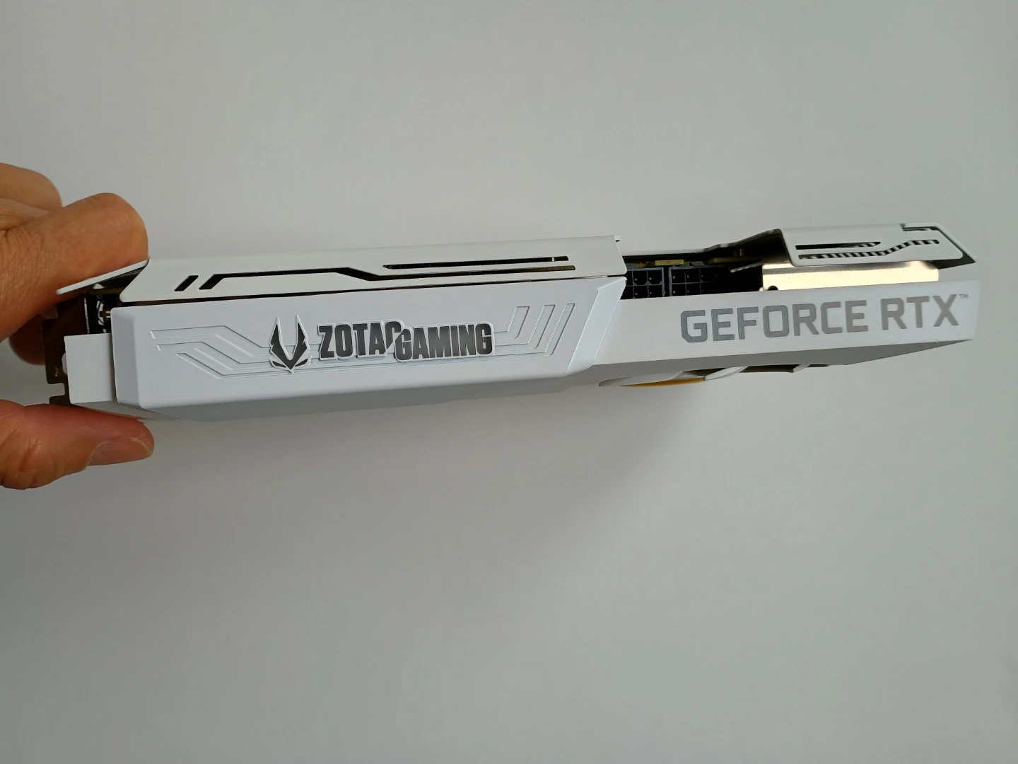 Zotac GeForce RTX 3060 Ti AMP White Edition - photo 4