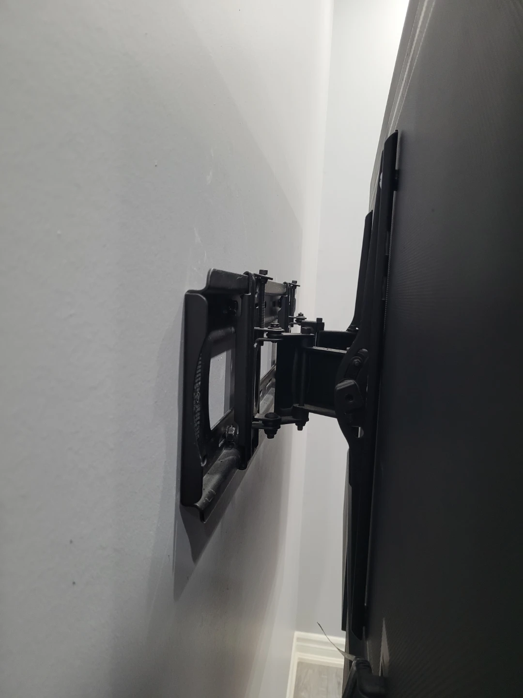 Samsung 60” 4K Smart UHD TV - photo 3