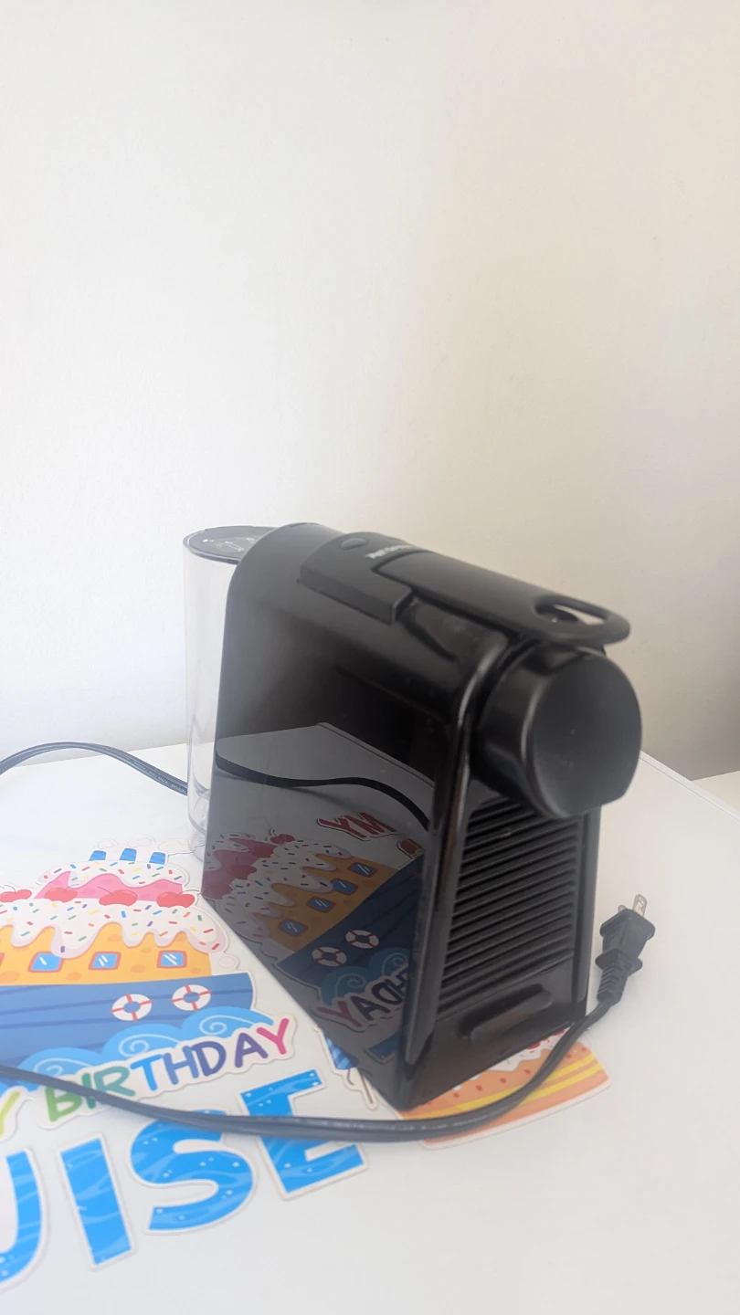 Nespresso Essenza Mini Coffee Machine - photo 4