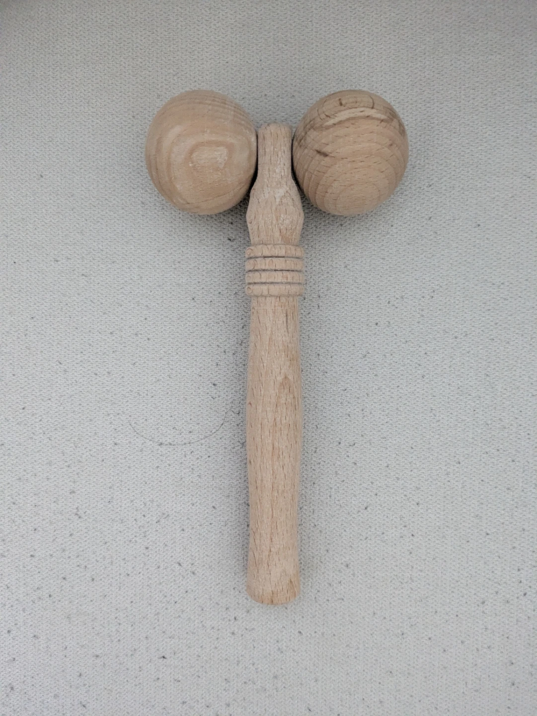 ⚽ The Body Shop Wooden Face Massager Roller - photo 2