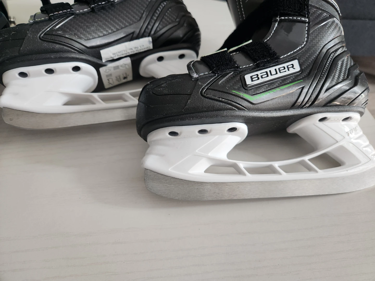 Bauer Hockey Helmet and Skates Set - photo 2