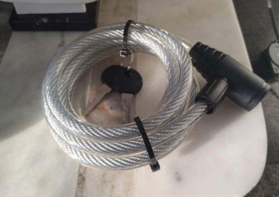 Bicycle Cable Lock with 2 Keys New