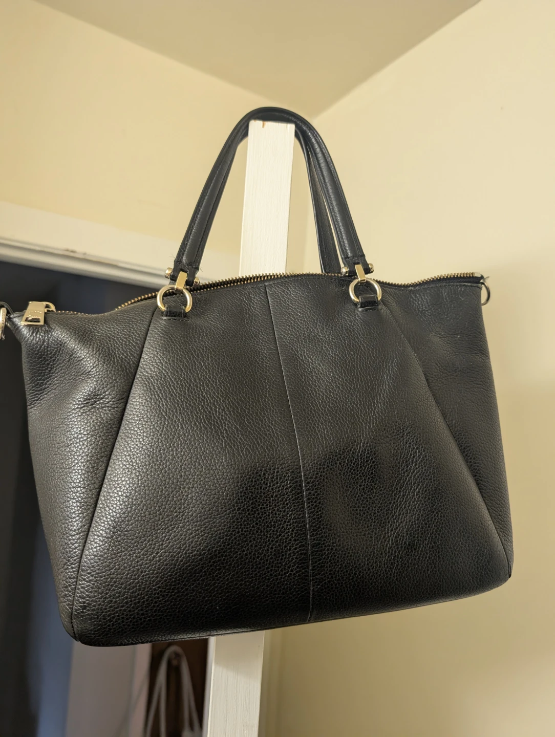 Coach ⚽ Black Pebbled Leather Hand Bag - photo 3