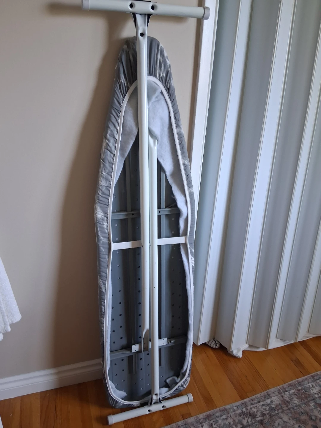 Ironing Board with Cover in Grey Marbling design - photo 3