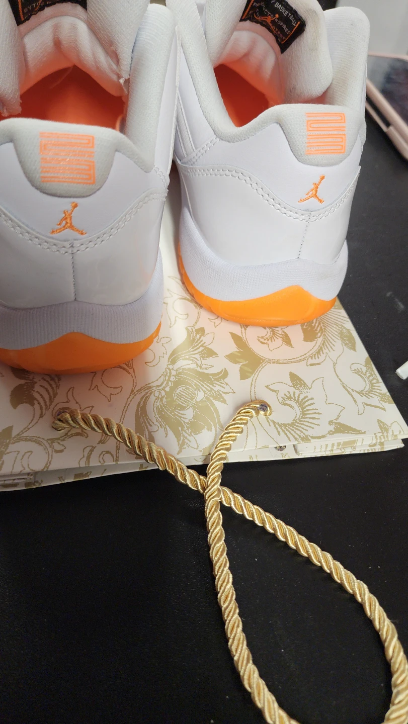 Air Jordan 11 Retro Low TD - photo 4