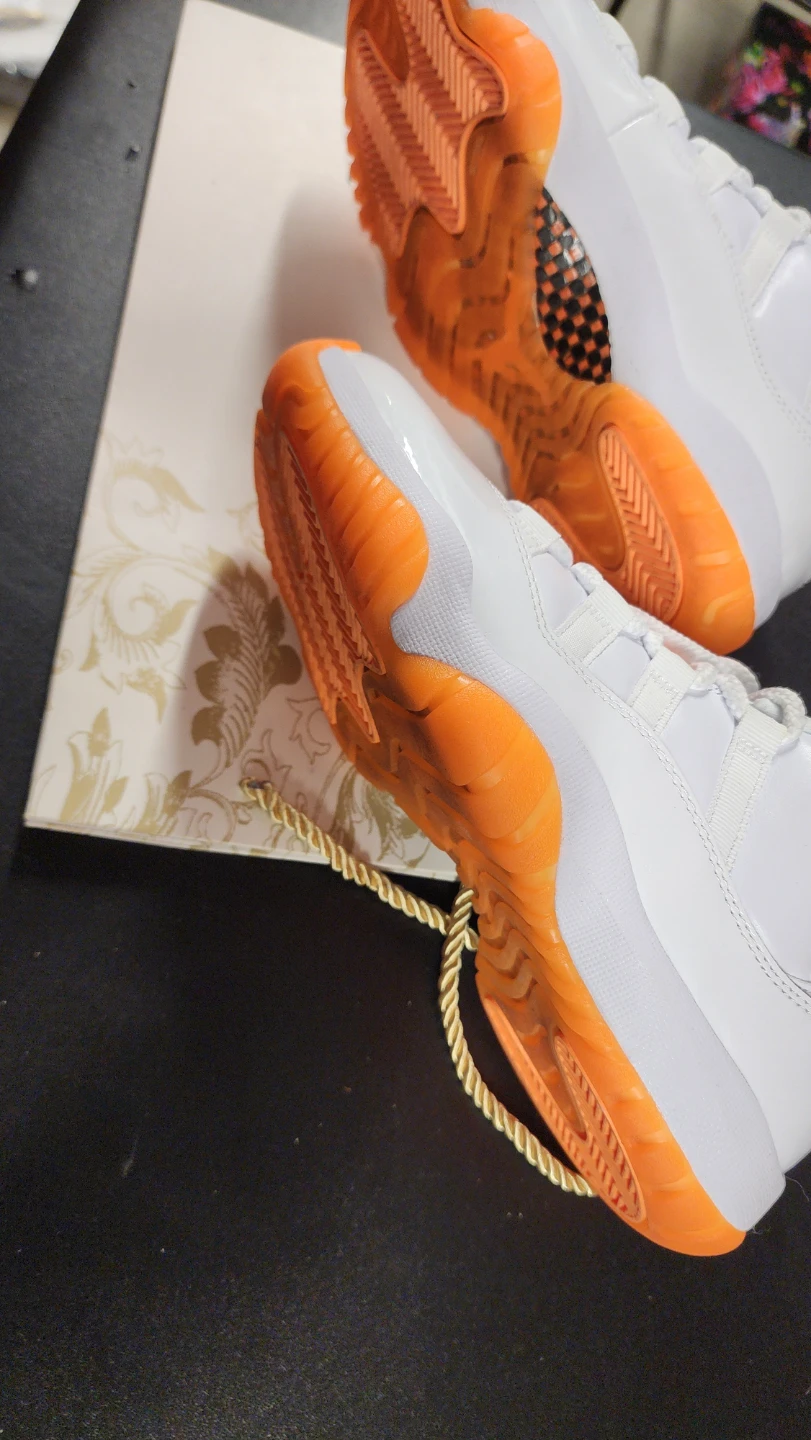 Air Jordan 11 Retro Low TD - photo 5