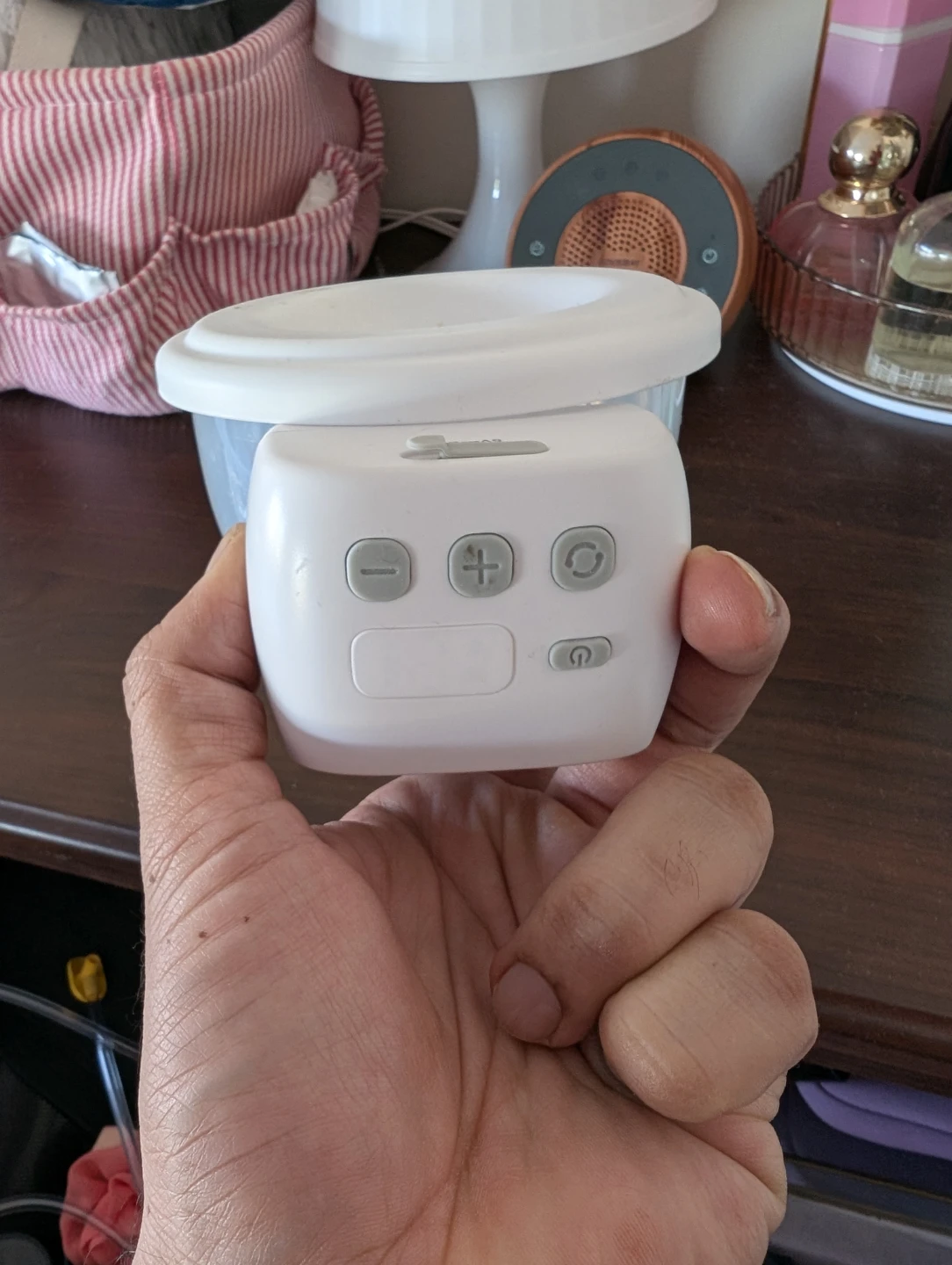 Momcozy Breast Pump Motor Unit - photo 3