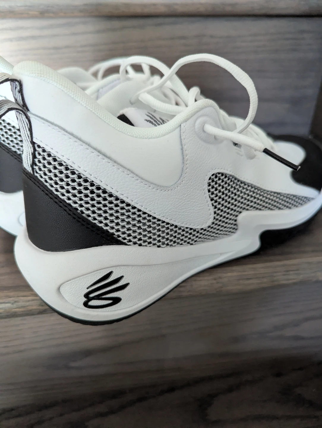 Under Armour Basketball Shoes - photo 2
