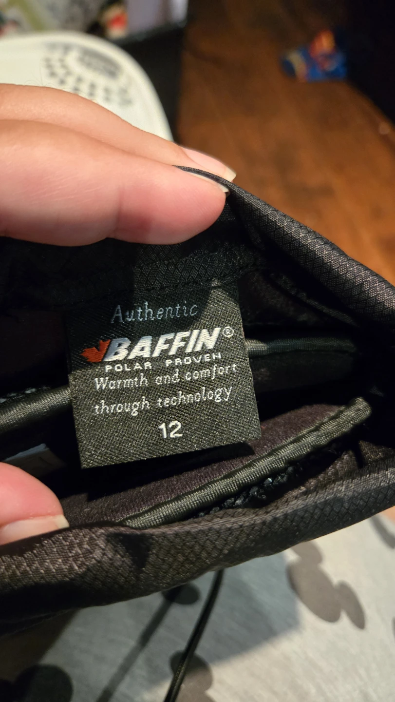 Baffin Polar Proven Snow Boots Size 12 kids - photo 2
