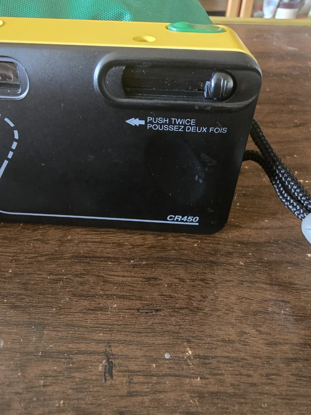 Crayola Sport 35mm Film Camera with Pouch - photo 5