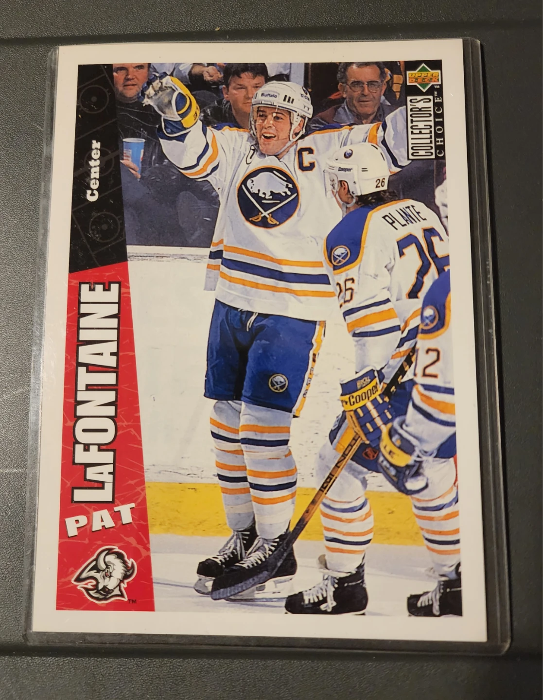Upper Deck Pat LaFontaine Hockey Card