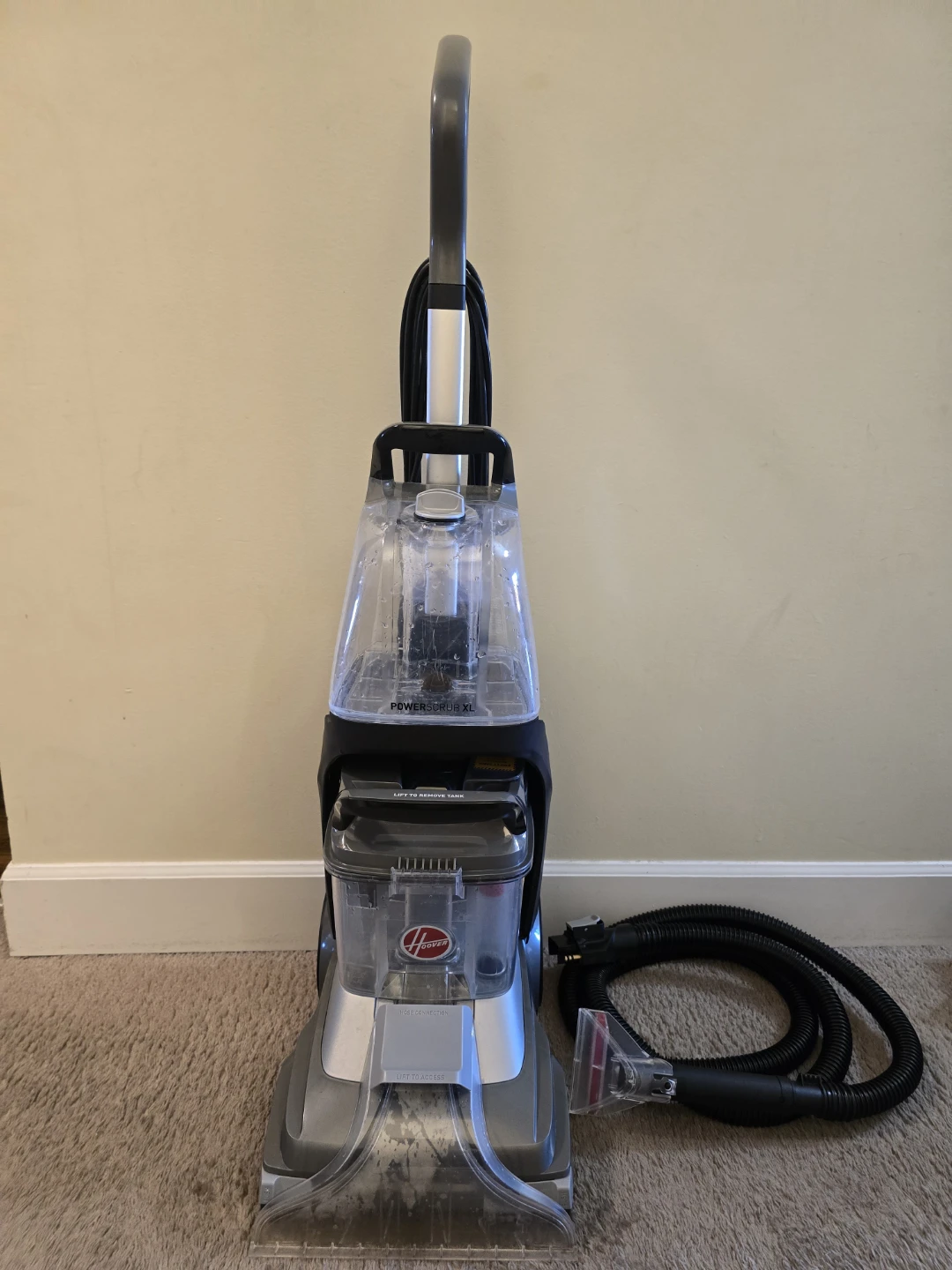 Hoover Powerscrub XL Pet Carpet Cleaner Machine - photo 2