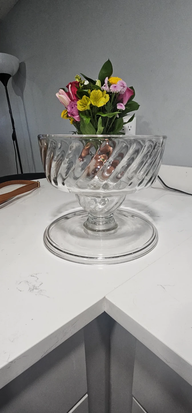 Glass Cake Stand with Dome Lid - photo 2