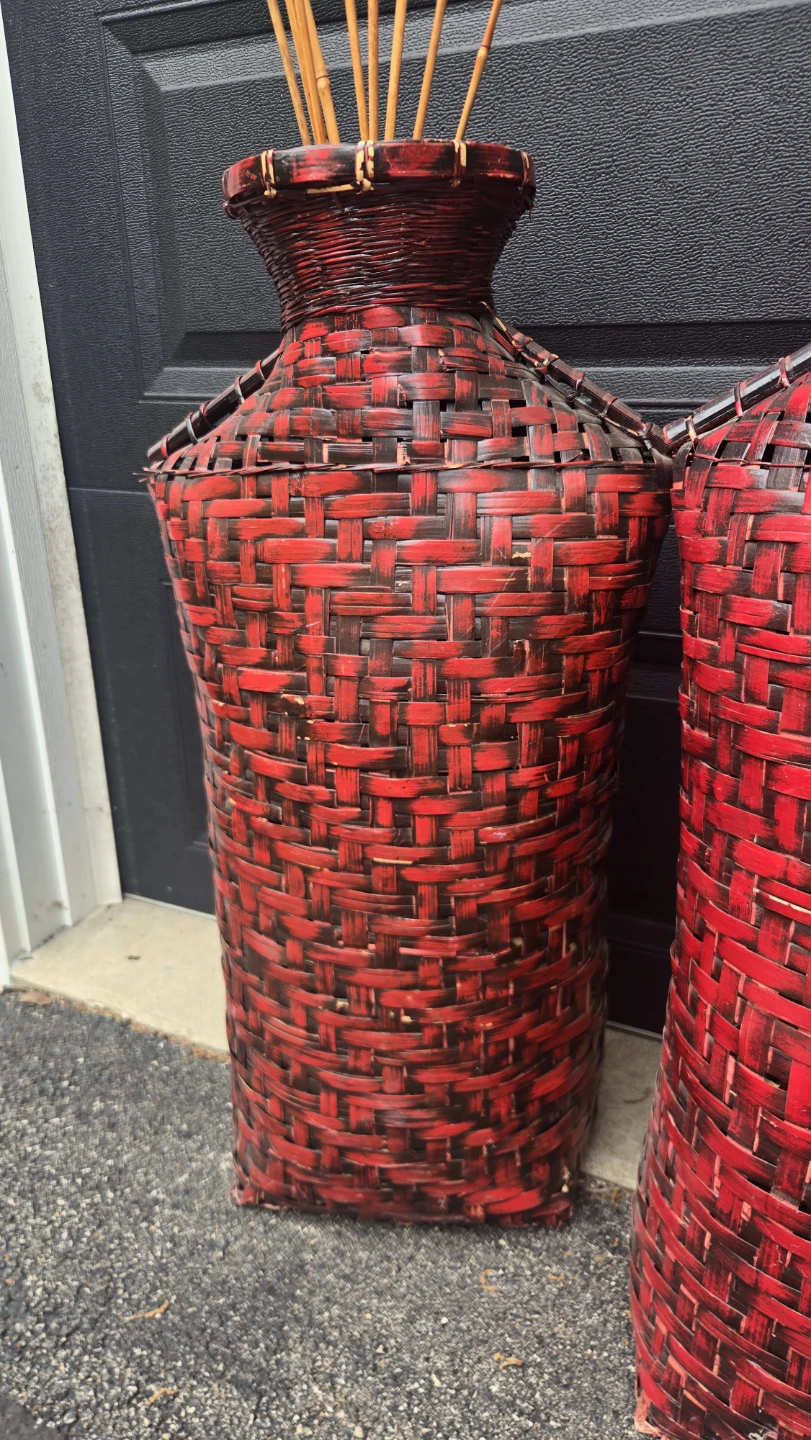 Set of 2 Red Woven Vases with Reeds - photo 5