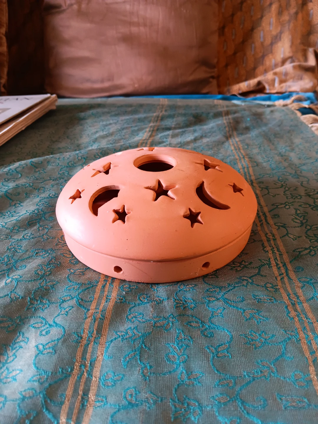 ⚽️ Terracotta Moon and Stars incense Holder