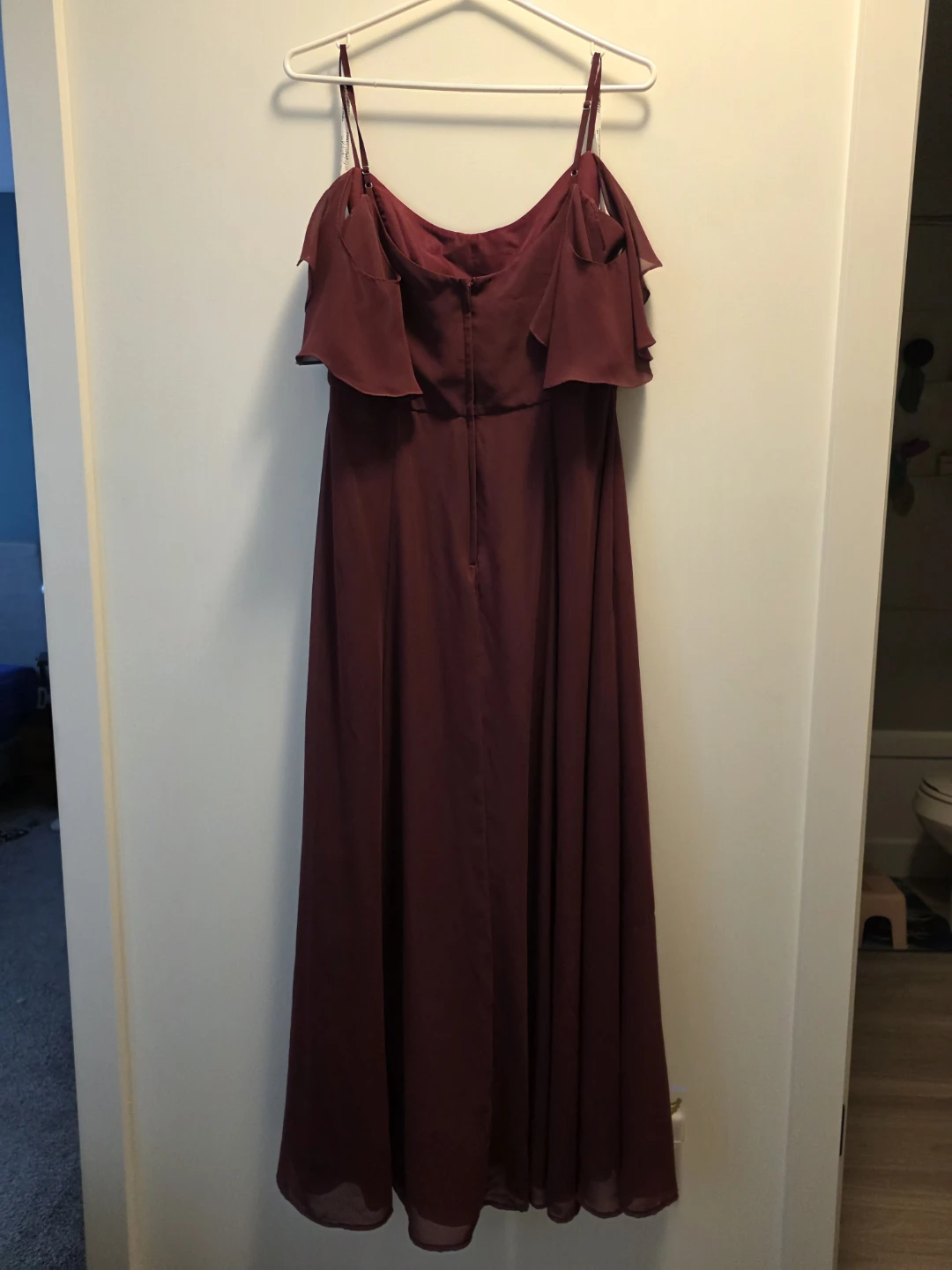 DB Studio Bridesmaid Dress with pockets - photo 4