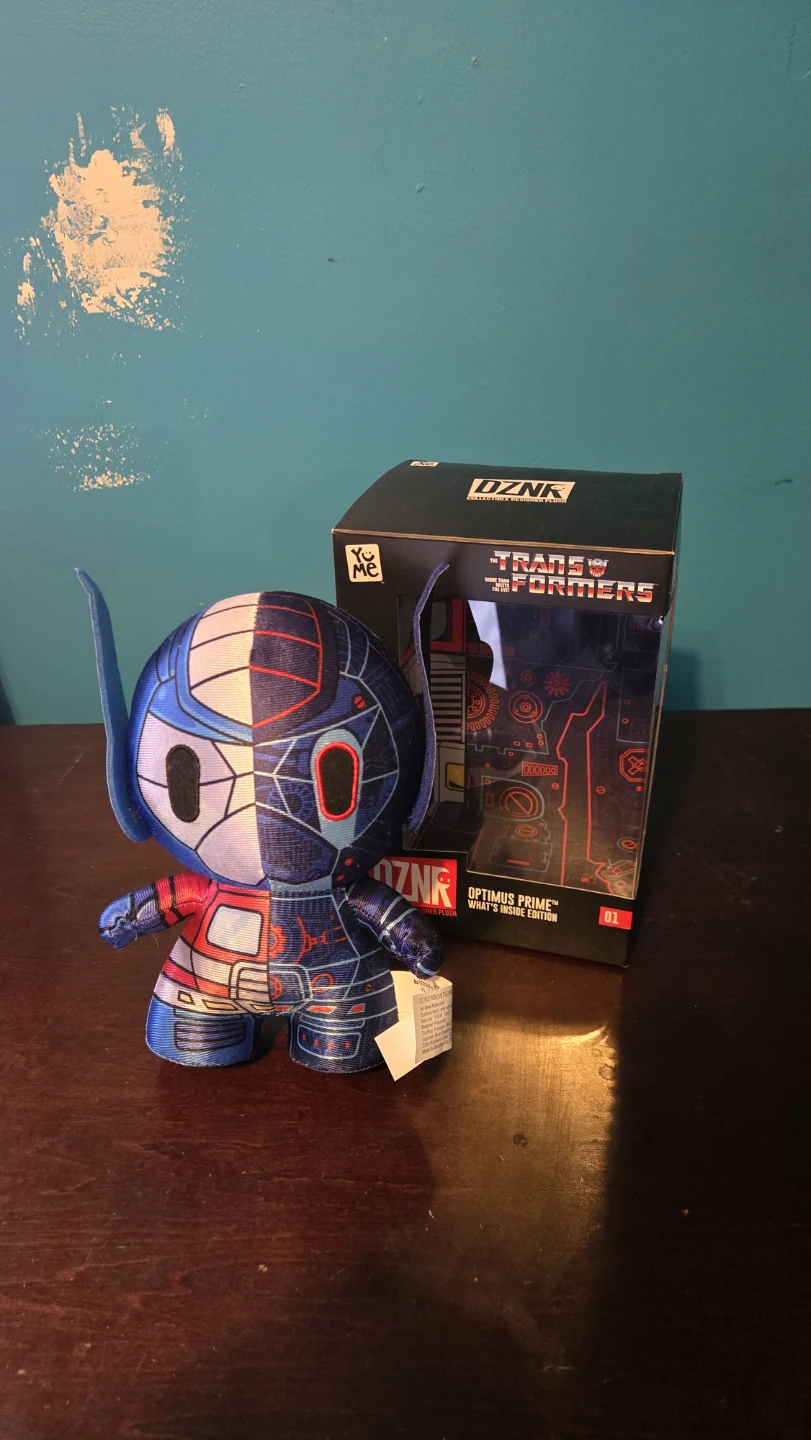 Transformers Plush Optimus Prime- Yume DZNR Plush Collection
