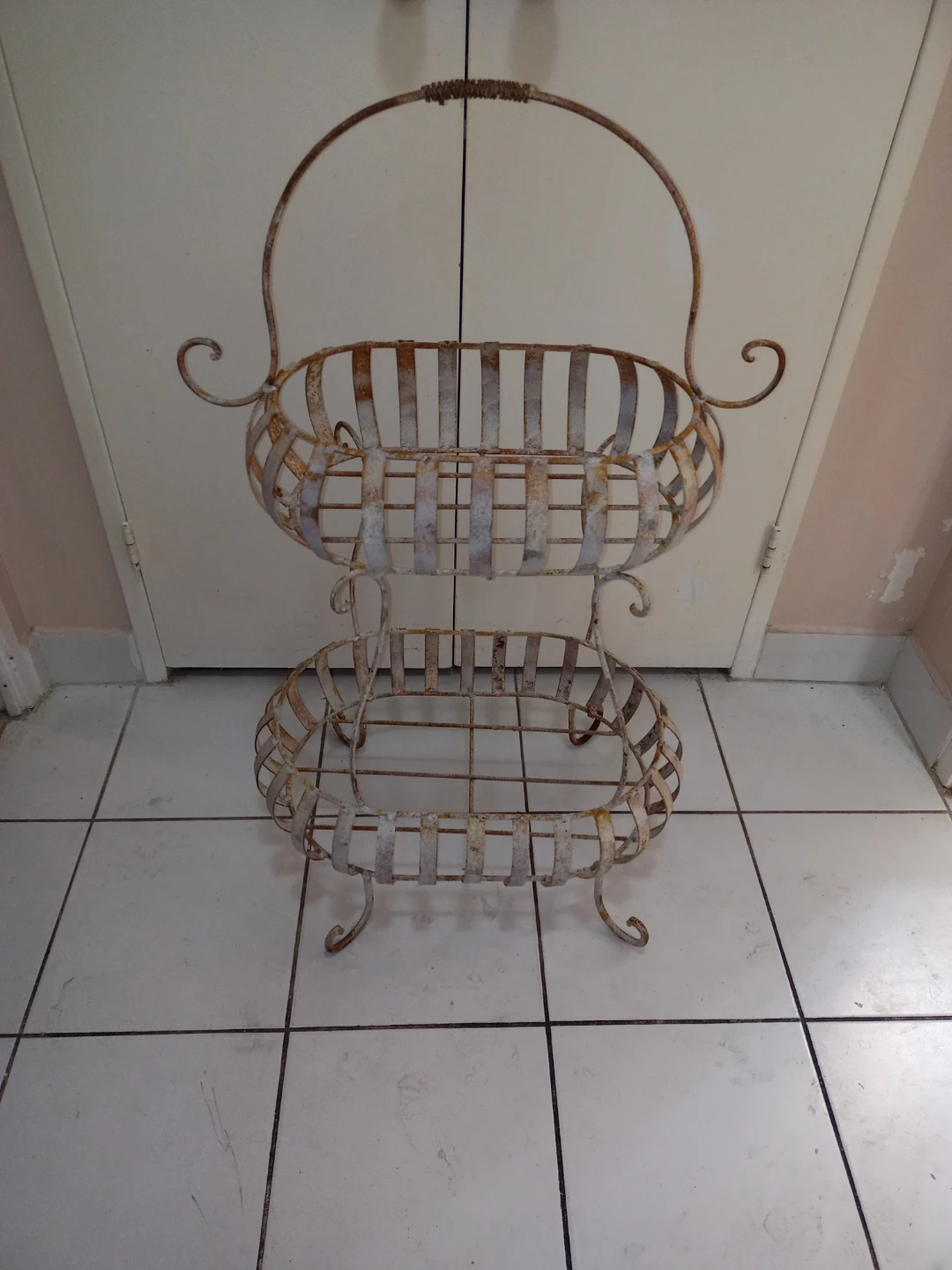Metal Plant Stand