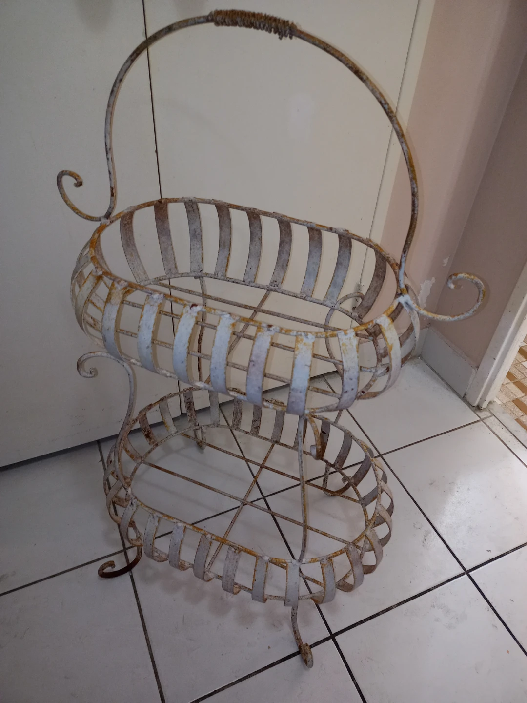 Metal Plant Stand - photo 4